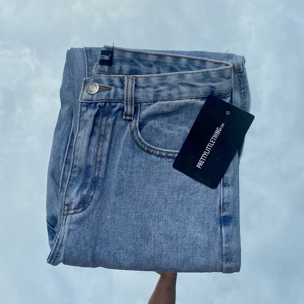 PLT butt rip jeans